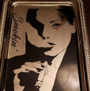 Rolling tray for tobacco
